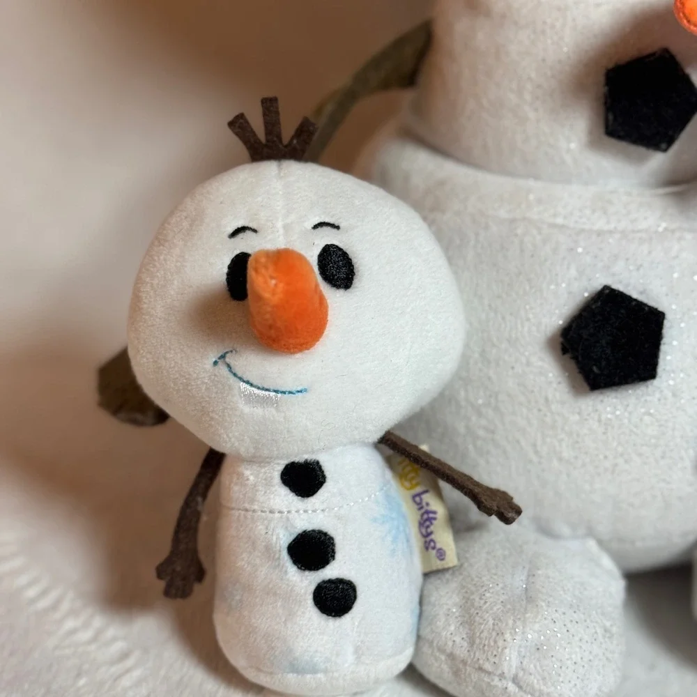 Disney Frozen Olaf Snowman Plush Lot of 3, Ty Sparkle, Ty, Hallmark Itty Bitty